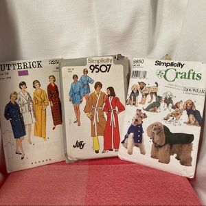 Fun Lot of Vintage Patterns Robe Pajamas Puppies